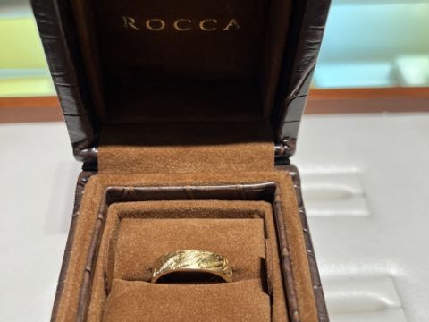 【ROCCA(ロッカ)の口コミ】 何店舗か回りましたが、ビビッとくるデザインがなかなかありませんでした…