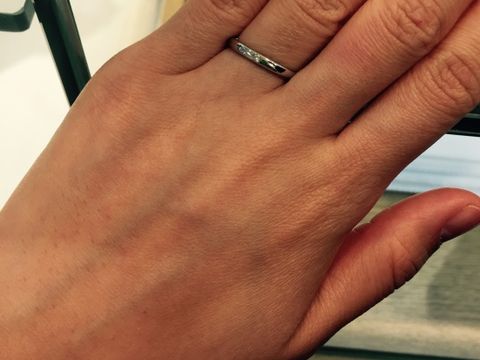 【STAR JEWELRY(スタージュエリー)の口コミ】 シンプルなストレートのリングに絞って探しています。そのため正直ブラン…
