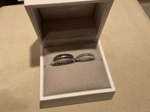 【Joie de treat.(ジョア・ドゥ・トリート)の口コミ】 たくさんの種類のデザインがあり迷いました。1つに絞った指輪はセミオーダ…