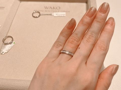 【和光ブライダルブティックギンザの口コミ】 歳をとっても馴染んで使える太めの平打ちタイプを探していました。尚且つ…