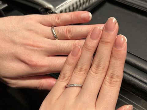 【エクセルコダイヤモンド(EXELCO DIAMOND)の口コミ】 着け心地が、とても良く指に当たらないのが一番の決め手でした。デザイン…