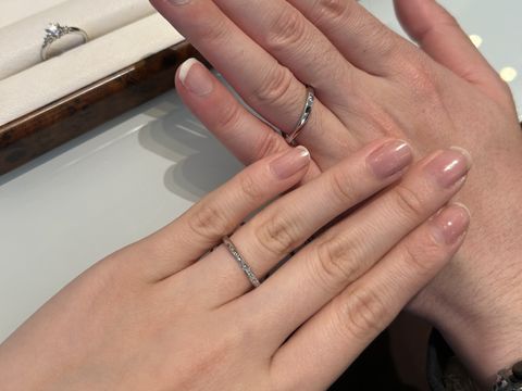 【JKPLANET(JKプラネット)の口コミ】 細身のリングで、とても手に馴染んだ商品でした。ダイヤモンドの付いてい…