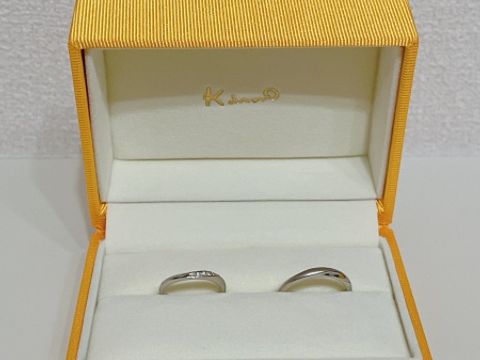 【ケイウノ ブライダル(K.UNO BRIDAL)の口コミ】 婚約指輪もケイウノで購入したので、重ね付けする点から、同じケイウノで…