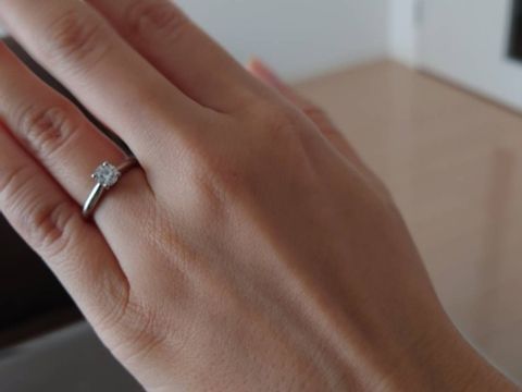 【カルティエ(Cartier)の口コミ】 飽きのこないシンプルなデザインで、長年の歴史から洗練された雰囲気を感…