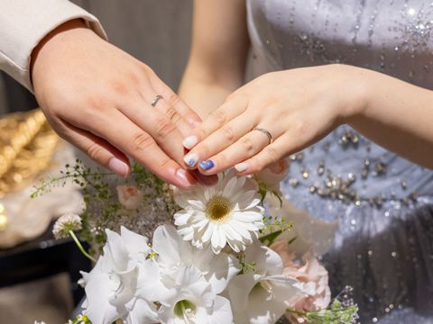 【銀座ダイヤモンドシライシの口コミ】 デザインが可愛くて、雫っぽく見えつつ、指が長く綺麗に見えます。ダイア…