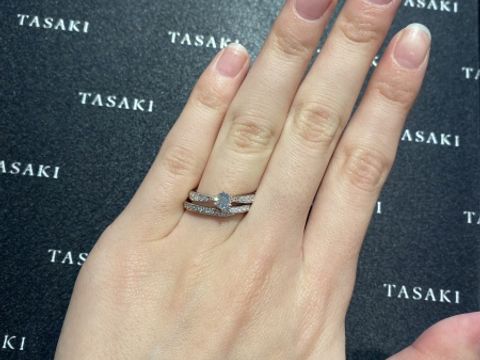 【TASAKI(タサキ)の口コミ】 メレタイプの婚約指輪を探していたのですがTASAKIさんのピアチェーレが第1…