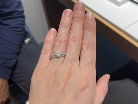 【銀座ダイヤモンドシライシの口コミ】 ネット広告で流れてきてずっと憧れてつけてみたいと思っていたデザインで…