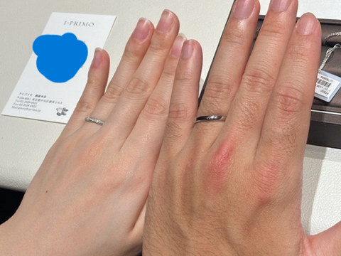 【アイプリモ(I-PRIMO)の口コミ】 指輪のラインナップが豊富だなと思いました。男性側のシンプルなプラチナ…