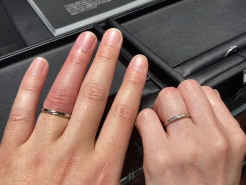 【エクセルコダイヤモンド(EXELCO DIAMOND)の口コミ】 ストレートで、キラキラとしたデザインを探していました。キラキラとした…