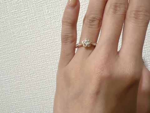 【シャネル(CHANEL)の口コミ】 エンゲージリングは大きな一粒ダイヤが憧れでしたが、なかなか使う機会が…