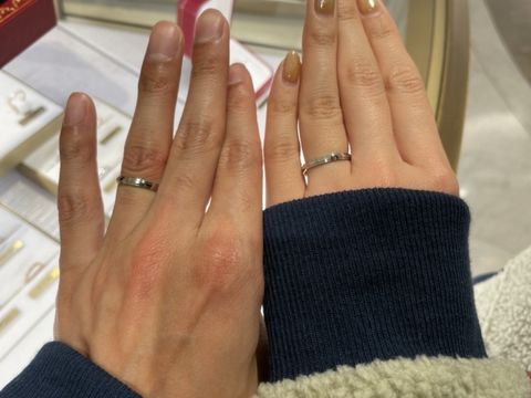 【カルティエ(Cartier)の口コミ】 1895と同じ価格帯のもので比較のために試着させてもらいました。すっきり…