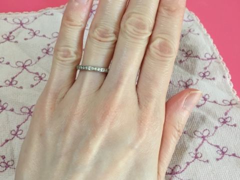 【ティファニー(Tiffany & Co.)の口コミ】 仕事中でも身に付けられるフルサークルのエタニティリングを探していまし…