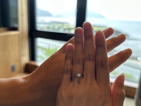 【アイプリモ(I-PRIMO)の口コミ】 着け心地・幅・大きさはシンプルながらも、存在感のある指輪が良いと思っ…