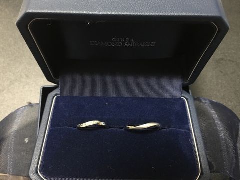 【銀座ダイヤモンドシライシの口コミ】 デザインと価格帯が適切であった。他のメーカは価格も高くデザインも奇抜…