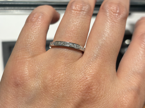 【エクセルコダイヤモンド(EXELCO DIAMOND)の口コミ】 ボリューム感があり、ゴージャスな印象のリングが多かったです。長方形や…