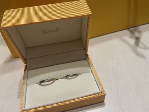 【ケイウノ ブライダル(K.UNO BRIDAL)の口コミ】 着け心地が滑らかで、指馴染みが良いところがいちばん気に入りました。私…