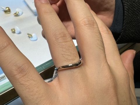 【ブルガリ(BVLGARI)の口コミ】 正直、男性用のリングは女性用と比べてデザインの差があまりないので、女…