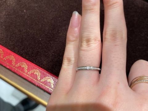 【カルティエ(Cartier)の口コミ】 長年つけるものなのでシンプルかつ、キラキラしていて華やかな指輪が欲し…