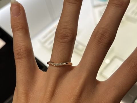 【ティファニー(Tiffany & Co.)の口コミ】 指輪のデザインがとてもかわいかったです。着け心地もよく、指も動かしや…