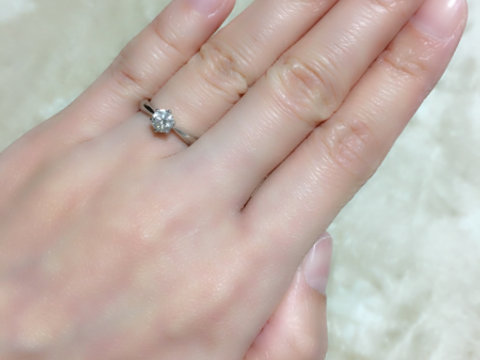 【GALA JEWELRY(ガラジュエリー)の口コミ】 カテドラルセッティングのように高さを出すためのデザインは好まなかった…