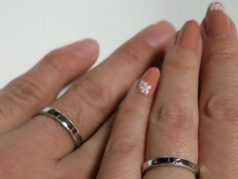【JEWELRY  KAMATA(ジュエリーかまた)の口コミ】 すごく特徴のある指輪を望んでいたわけではありませんが、
結婚している友…