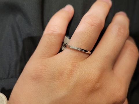 【BIJOUPIKO(ビジュピコ)の口コミ】 シンプルなものを探していたため、この指輪が目に入りました。シンプルな…