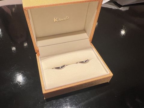【ケイウノ ブライダル(K.UNO BRIDAL)の口コミ】 一本の糸を二人で結び指輪を完成させるということで、二人だけの指輪とい…