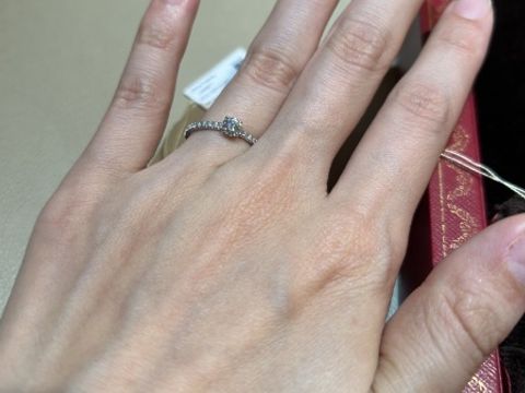 【カルティエ(Cartier)の口コミ】 元々、ハイブランドには興味無かったのですが、ブランドの中でカルティエ…