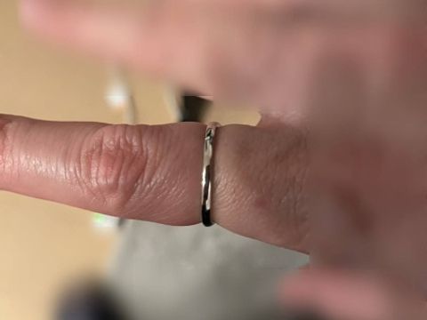 【サマンサティアラブライダル(Samantha Tiara Bridal)の口コミ】 デザイン性がシンプルなのに上品さがあります。どんな服にでも合わせるこ…