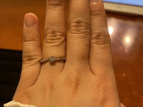 【TRECENTI(トレセンテ)の口コミ】 アニバーサリオ、ウェーブのラインメレです。上からも相手からも、自分か…