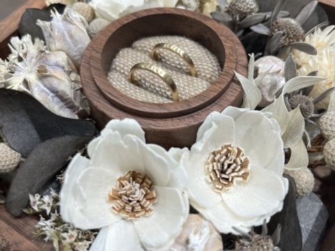 【鎌倉彫金工房の口コミ】 手作りで自分たちだけの結婚指輪を作ることができ、アフターサービスもし…