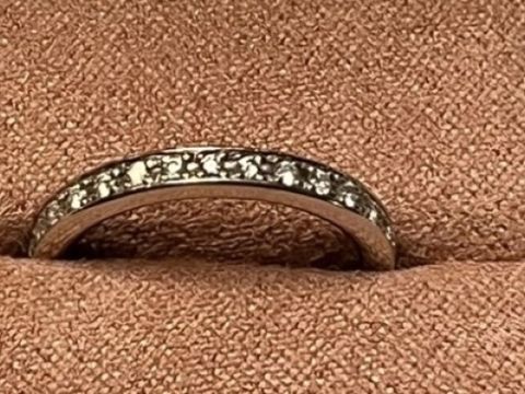 【TRECENTI(トレセンテ)の口コミ】 指輪のデザインはとてもたくさんの種類の中から選べましたが、ハーフエタ…