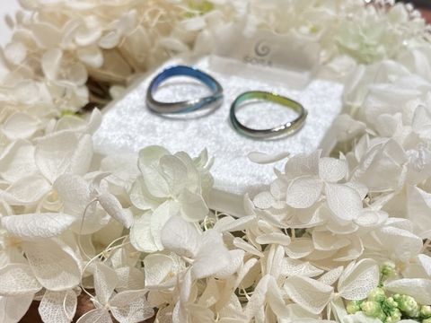 【SORA(ソラ)の口コミ】 商品だけ旦那と揃えて、色や仕上がりはお互いの好みにしました。
旦那とは…