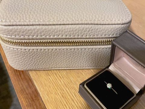 【アイプリモ(I-PRIMO)の口コミ】 旦那が1人で悩んで選んでくれました。
店舗のスタッフさんにおすすめして…