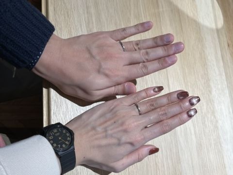 【ith(イズ)の口コミ】 ダイヤもなにもついていないシンプルなデザインを探していたのですが、意…