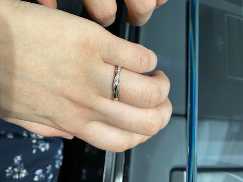【エクセルコダイヤモンド(EXELCO DIAMOND)の口コミ】 ダイヤモンドがキラキラ輝いていて、ゴージャスな指輪でした。エクセルコ…