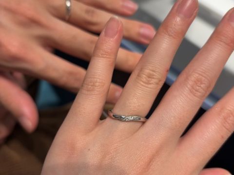 【銀座ダイヤモンドシライシの口コミ】 ダイヤモンド付きの指輪を求めてお伺いしました。お店の名前に「ダイヤモ…