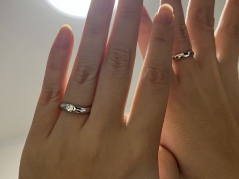 【俄(にわか)の口コミ】 ダイヤが大きめだけど、太さがあるデザインでダイヤの主張が強すぎないの…