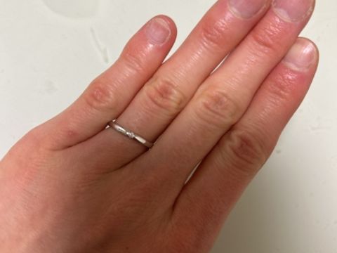 【TOWA(永遠)の口コミ】 価格はダイヤモンドをグレードアップしませんでしたが、満足です。付け心…