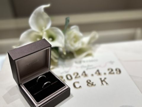 【アイプリモ(I-PRIMO)の口コミ】 ケイローンのペア。2つを並べると斜めのデザインが繋がり、弓矢をイメージ…