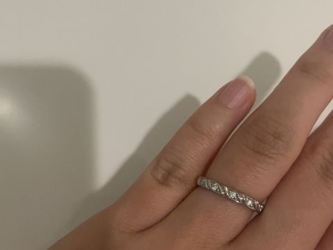 【ショーメ(CHAUMET)の口コミ】 他のブランドに無いデザインで着け心地の良さ、ダイヤとプラチナがどちら…