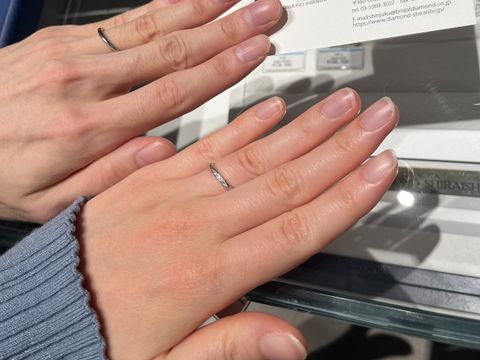 【銀座ダイヤモンドシライシの口コミ】 デザイン：シンプルなデザインのものを探していたのでイメージと合致した…