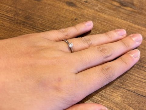 【ティファニー(Tiffany & Co.)の口コミ】 ダイヤモンドをカスタマイズできるところが素敵です。相手に合わせて、ダ…