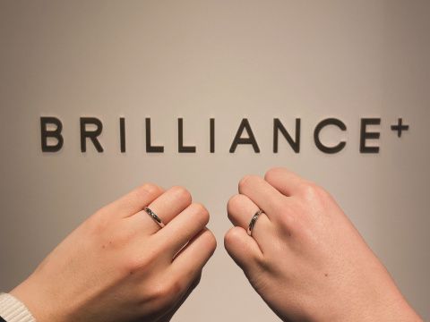 【BRILLIANCE+(ブリリアンスプラス)の口コミ】 シンプルであり流れるような柔らかな雰囲気をもつルリエを選びました。ず…