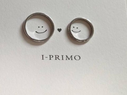 【アイプリモ(I-PRIMO)の口コミ】 斜めのラインとダイヤが斜めに並んでいて、シンプルであまり主張しないデ…