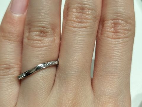 【アイプリモ(I-PRIMO)の口コミ】 色々見た中でデザインが1番好みだった。鋳造製法で強く作られており、デザ…