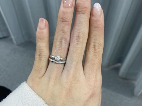 【ティファニー(Tiffany & Co.)の口コミ】 一粒のダイヤが大きくて、どんな指の人でも付けやすいところがおすすめで…