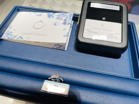 【銀座ダイヤモンドシライシの口コミ】 どんなに時が流れても永遠に輝き続けるという想いが込められており、素敵…