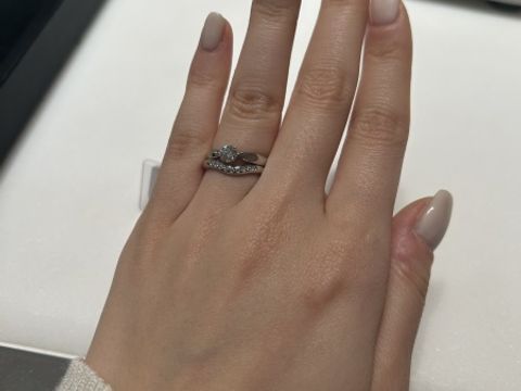 【ティファニー(Tiffany & Co.)の口コミ】 エルサ・ペレッティの、ダイヤモンド9石付いているカーブドバンドリングに…