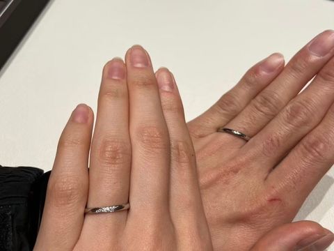 【アイプリモ(I-PRIMO)の口コミ】 ストレートですがウェーブに近いデザインを選びました。カラーはプラチナ…